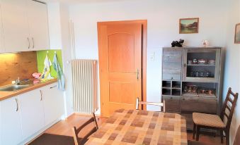 Apartment by Wörthersee with Pool