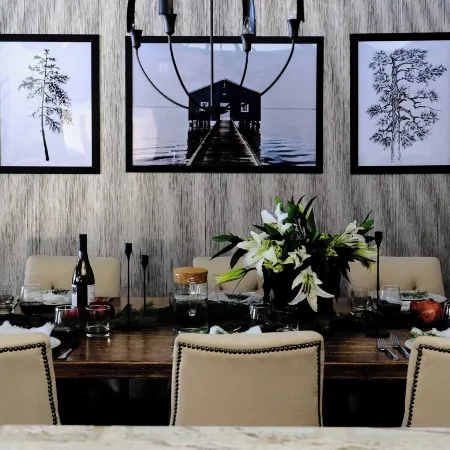 Maple by AvantStay Modern Mountain Home w Cozy Fire Pit 15 Mins Frm Northstar