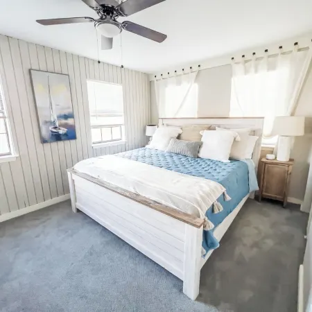 Waterfront 4Br Private Dock& Boat Ramp Perfect for Families