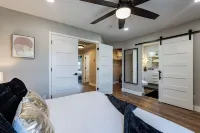7BR Getaway w/ HEATED Pool/Hot Tub/Game Room PRM Association Management附近的飯店
