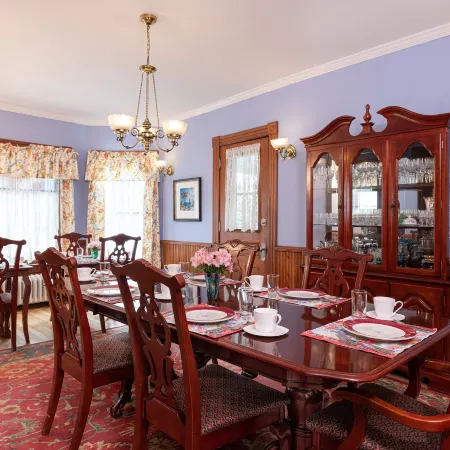 Sinclair Inn Bed & Breakfast