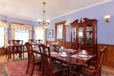 Sinclair Inn Bed & Breakfast