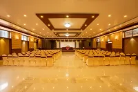 Avocado Orchid Resort