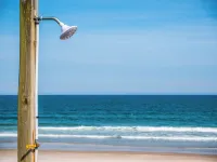 Queens Grant 211C - Beach