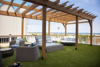 Mahalo Diamond Beach Resort