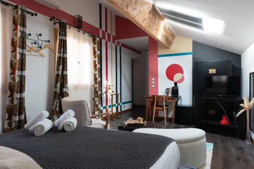 La Maison des Seigneurs Hotels in Cadenet