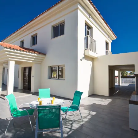 Protaras Holiday Villa DV1