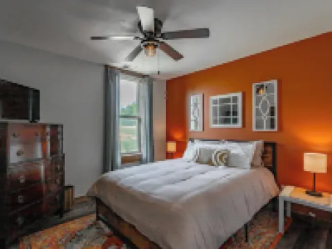 Unique barndominium with lots of space near Chattanooga Hotels in Walker County