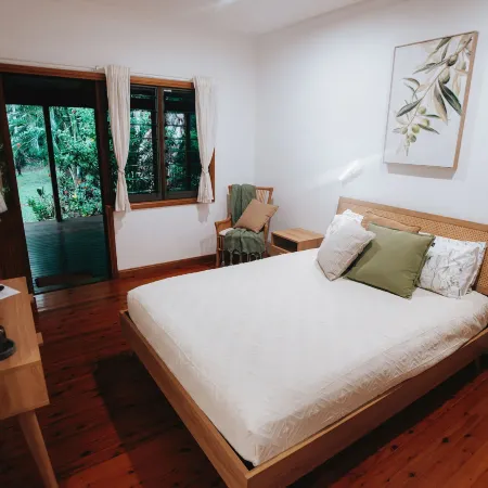 Paperbark Retreat