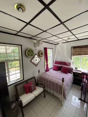 Barbados Chi Guest House