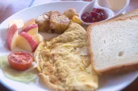 Holiday Hostel - breakfast