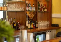 Weatherills Hotel - bar