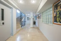 Glyfada Luxury Design Penthouse with Prive Terrace