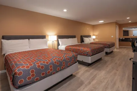 Far West RV Park and Cabins Отели в г. Ла Пуш