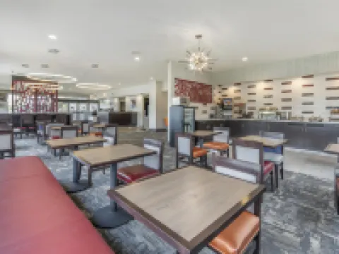 Best Western Plus Castlerock Inn  Suites Hotels in Bentonville