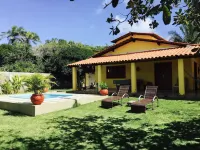 Charming beach house with private pool, land of 8500m2 of Mata Atlantica