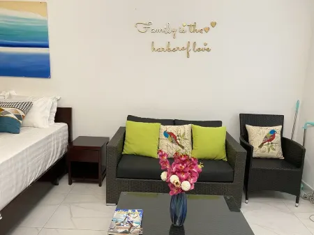 Cozy Studio in  Venetian Site Отели в г. Венешиан Роуд Сетлемент