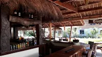 Treasure Island Beach Bungalows - バー