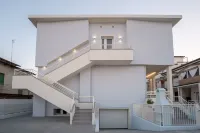 Industrial apartment directly on the beach of San Mauro Mare Hotels in der Nähe von Bagno Adolfo 6 - GRANDI SPIAGGE San Mauro Mare