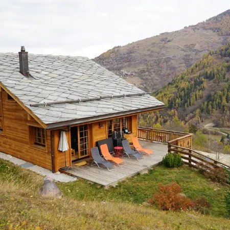 FAMILY CHALET, NEW, QUIET, VIEW, BETWEEN NENDAZ AND SIVIEZ, HEART OF 4 VALLEYS