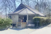 Sugar Mountain Chalet Near Everything! Hotels near Sugar Mountain Resort, Inc.