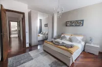 Welcome to Casa Regina Salò CIN: IT017170C2TLRODQEF Hotels in Salò