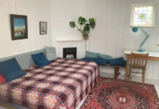 Cosy with a Real Cornish Feel Right on the Beach, Near Padstow.