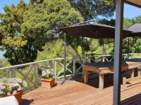 Absolute Waterfront Retreat Hotels in Opua