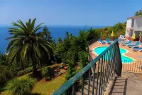 Luxury villa by the sea with private pool, terrace and sea view - Biệt thự