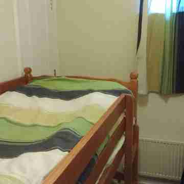 A 2 bedroomed apartment in the middle of Keswick with fantastic mountain views Rooms