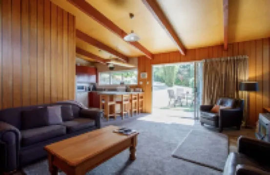 1970's Renovated,self contained 2 bedroom bach