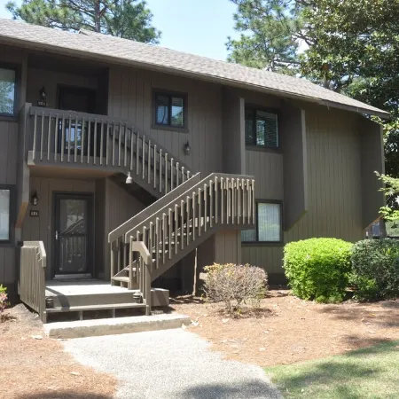 Perfect for families!  Pool and year round lake views.