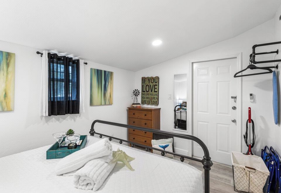 Close to parks beaches and downtown - 0222812000lljdnweF9E3 R 960 660 R5 D