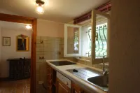 3 Bedroom Private vacation home in Botontano