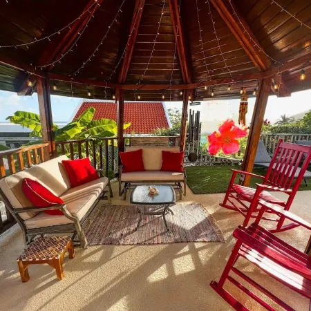 Beautiful oceanfront property with pool and amenities to relax