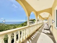 Simby D'lo A Presidental House.Pack up your luggage and move in!  UP Hotels in Nazareth