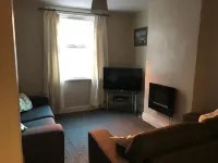 3 bed house, 5 mins walk from Taunton town centre