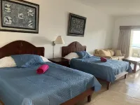 KiteBeach Oceanfront 2nd floor Junior Suite