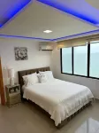 Lovely 3 Bedroom Ocean View Condo in the heart of Manta <br><br> Hotel di 