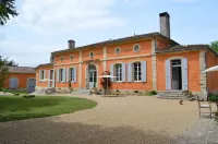 Chateau Ciers Hotel a Saint-Ciers-sur-Gironde
