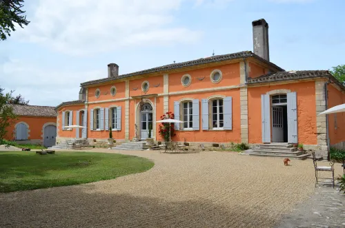 Chateau Ciers Hotels in Mirambeau