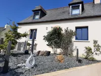 Family house 500 m from the sea