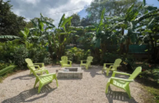 Luxury Villa with High-Speed Wi-Fi, Salt Water Pool, Fire Pit & Roof Terrace!!