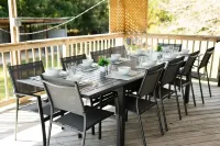 Family Home-Sleeps 20-On Beautiful 1-Acre Property