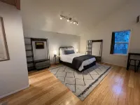 Artist's Studio wake up in the Ponderosa Pines. Grand Canyon, Sedona, Flagstaff.