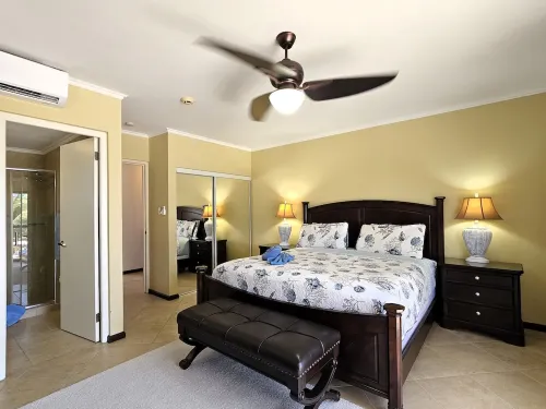 Lovely End Unit Townhouse Close to Beaches and The Famous Tres Trapi Beach.