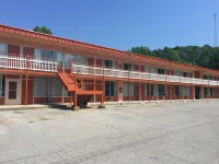 Daniel Boone Motor Inn فنادق في بيكفيل