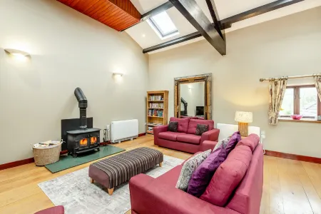 Hill Side Barn Отели рядом с достопримечательностью «Harbour Lights Campsite & Holiday Park»