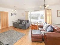 Trem Y Garn Hotels in Pwllheli