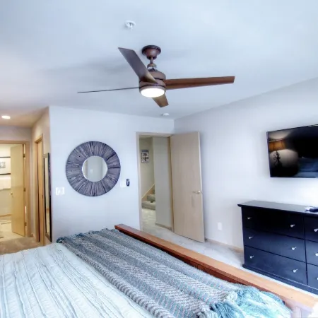 Canyon Run Townhomes F102 3 Bedroom Townhouse by RedAwning